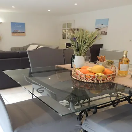 Apartment In Near